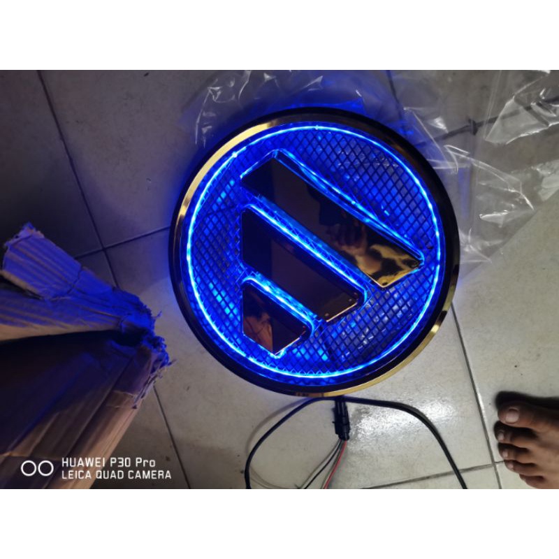 LOGO AUMAN LED đường kính 33cm cho xe tải THACO AUMAN.