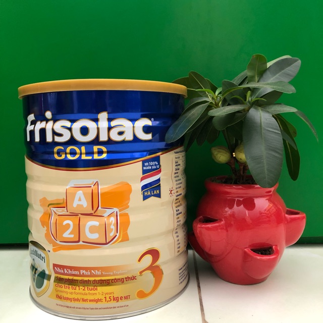 Frisolac Gold 3 1,5kg trẻ từ 1 đến 2 tuổi tặng 1 xe siêu nhân biến hình