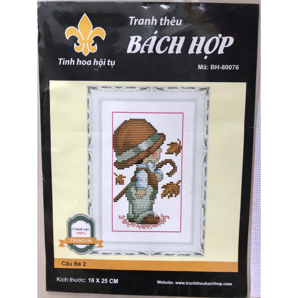 TRANH THÊU CHỮ THẬP HÌNH BÉ TRAI MÙA THU