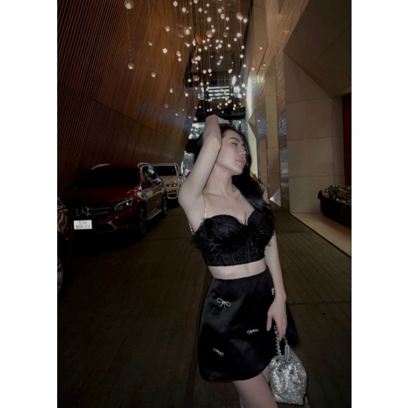 SET ÁO 2 DÂY LÔNG VŨ + CHÂN VÁY KẾT NƠ ĐÁ