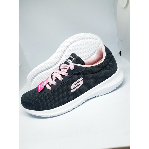 Giày thể thao buộc dây Skechers cho nữ