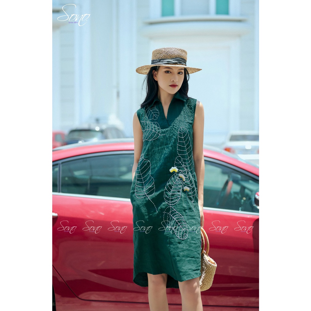 Sono - Đầm Linen Thêu Lá To Hàng Thiết Kế Kiểu Dáng Năng Động Trẻ Trung