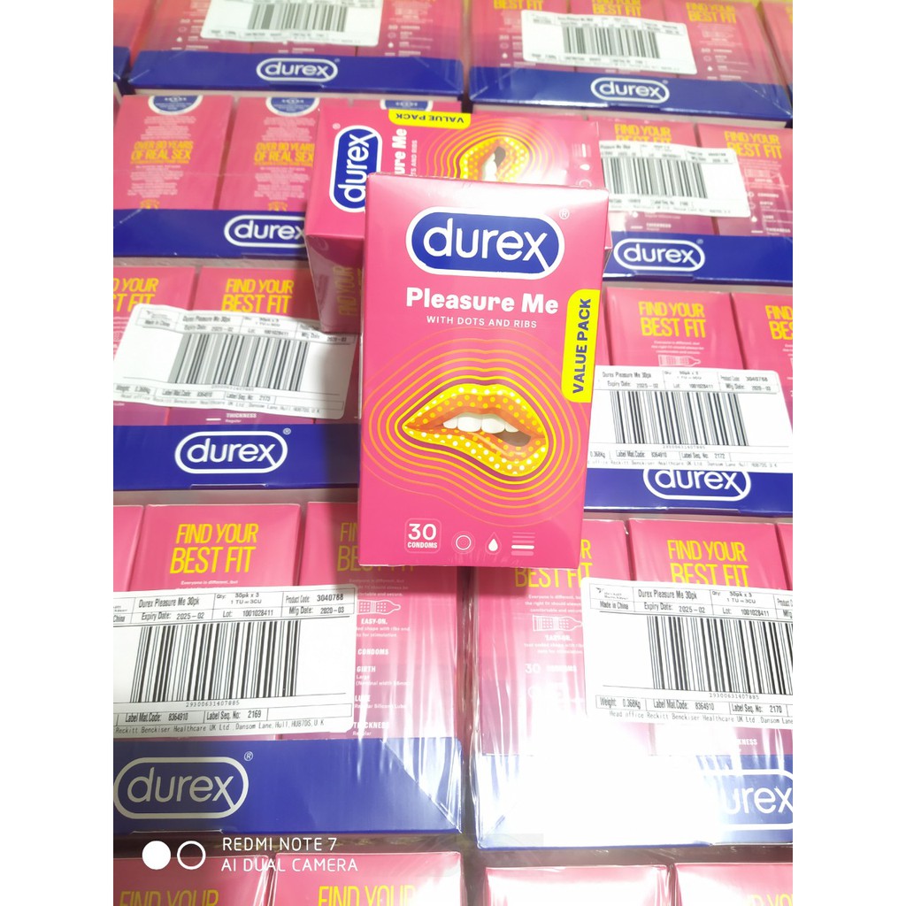 Bao cao su Durex Pleasure Me hộp 30 cái