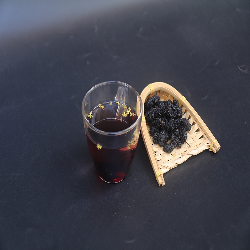 Dâu Tằm sấy khô ráo nguyên vị, Hỗ trợ tiêu hóa, Giảm cân và Làm chậm quá trình lão hóa da [Cao Cấp] 300 gram