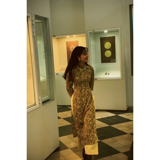 Áo dài truyền thống Se Sẻ hoa nhí đáng yêu