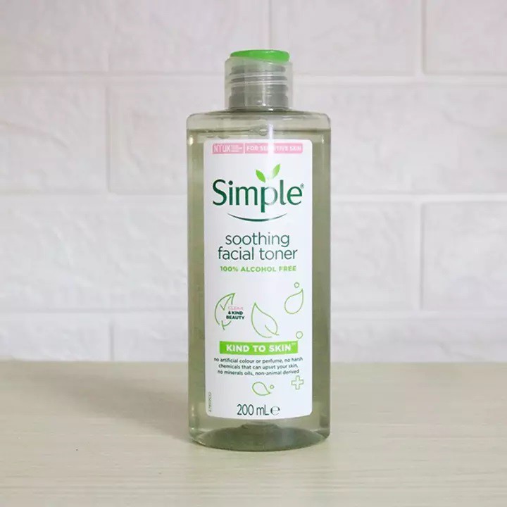 Nước Hoa Hồng Simple Kind To Skin Soothing Facial Toner