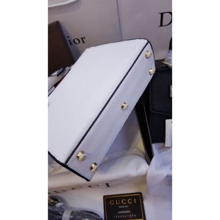 Túi chữ g size 20 fullbox