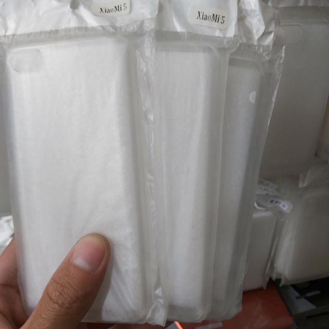 Bộ 3 chiếc ốp lưng  silicon trong suốt cho xiaomi mi 5 (loại tốt)