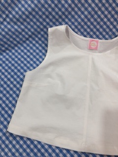 Croptop linen trắng sát nách