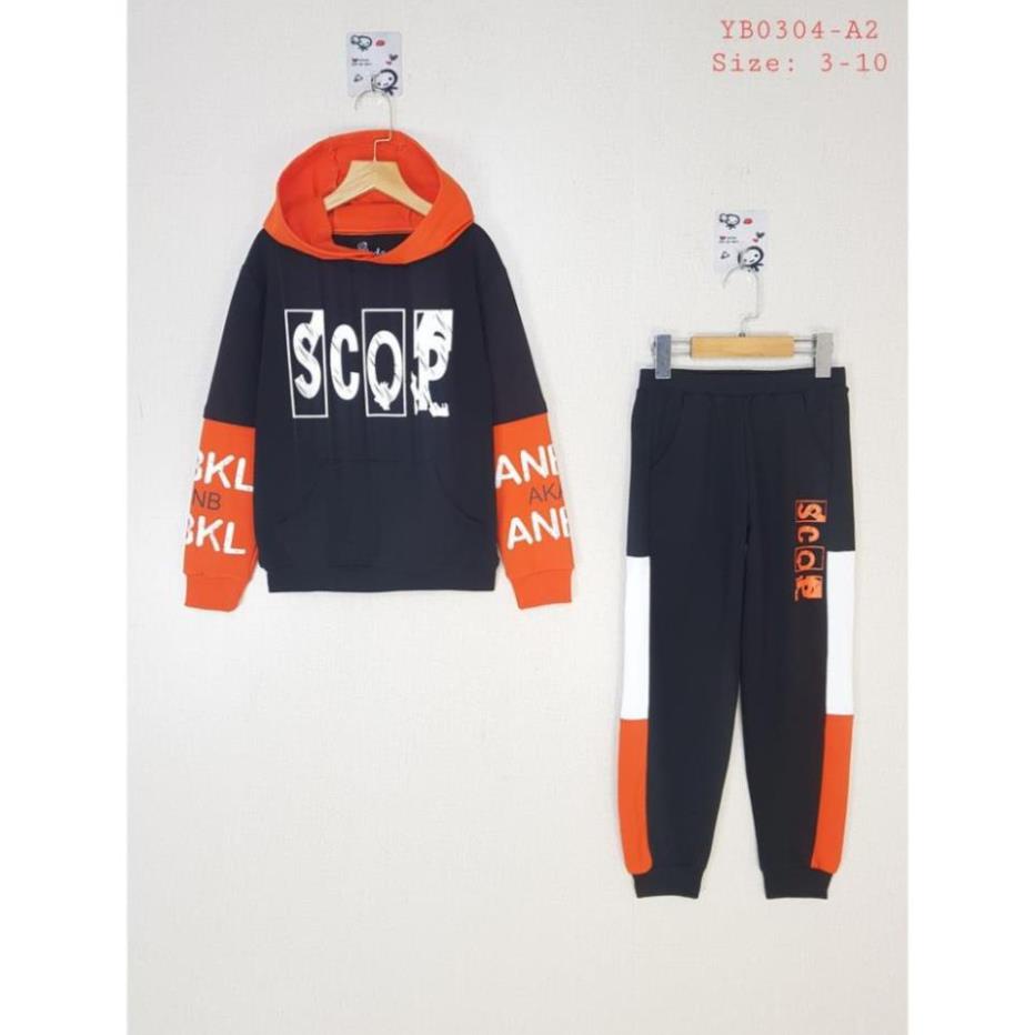 YB0304-A1 - Bộ nỉ da cá , bé trai , có mũ in SCOP , màu đen phối đỏ , size nhỡ 3t-10t