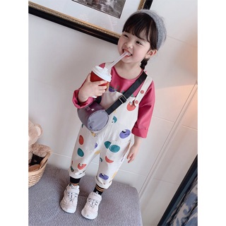 Quần yếm bé gái
