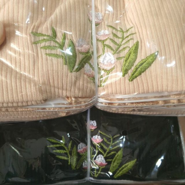Áo Croptop Cuốn Biên Thêu 5BH