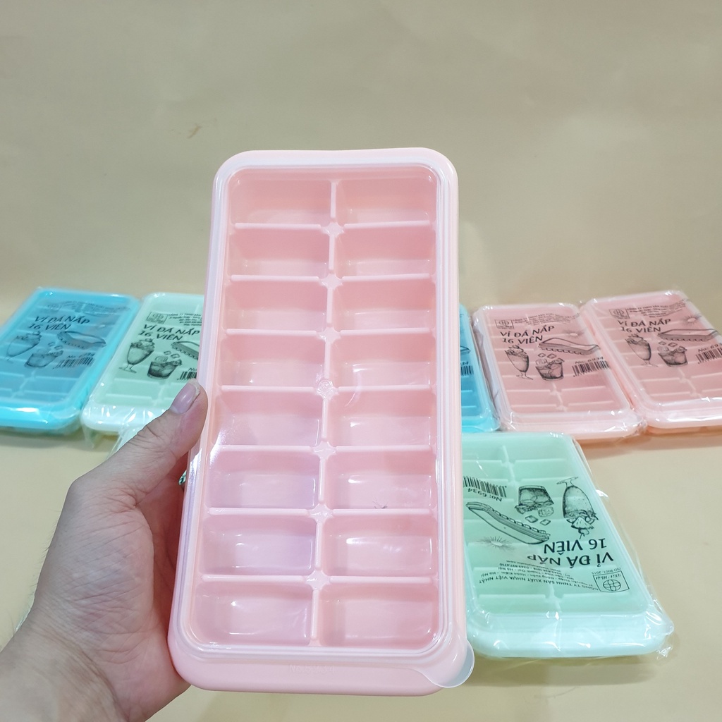 Khay Đá 16 Ô Chữ Nhật Có Nắp Đậy Vệ Sinh Việt Nhật