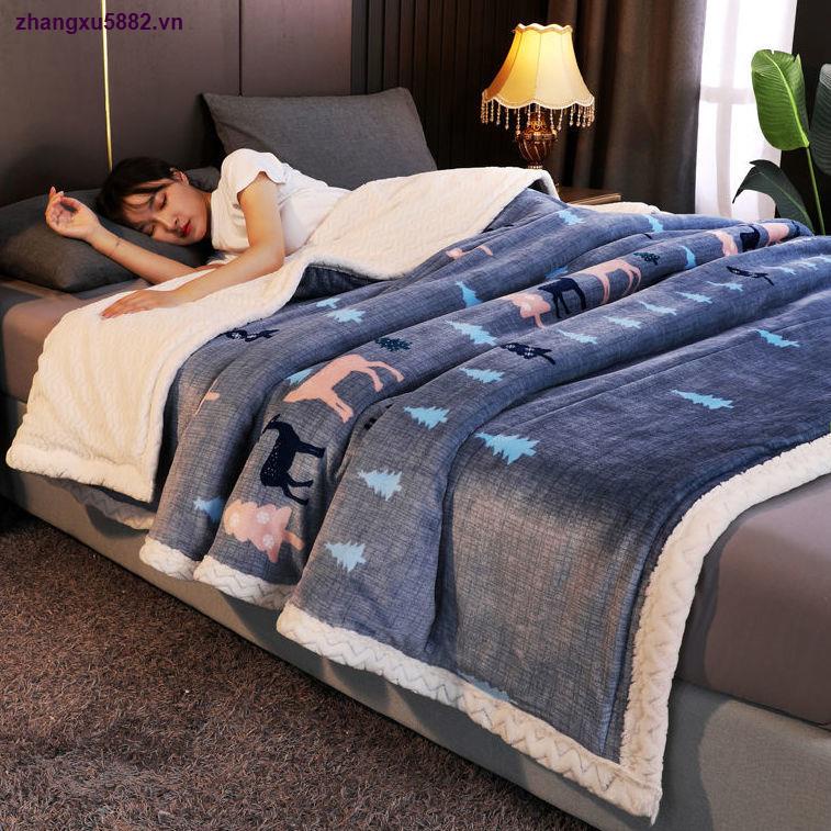 Chăn Lông Cừu Ba Lớp Giữ Ấm Chất Lượng Cao