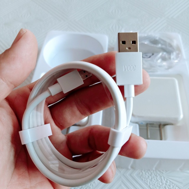 Bộ sạc siêu nhanh Oppo Vooc R15 chính hãng