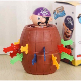 Hải tặc loại 16cm 16 kiếm
