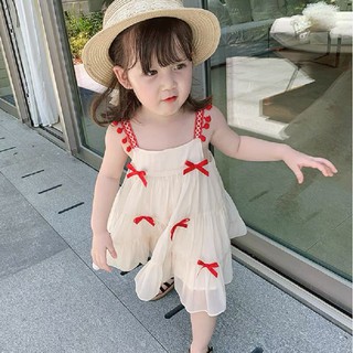 Váy 2 dây đính nơ đỏ siêu xinh
