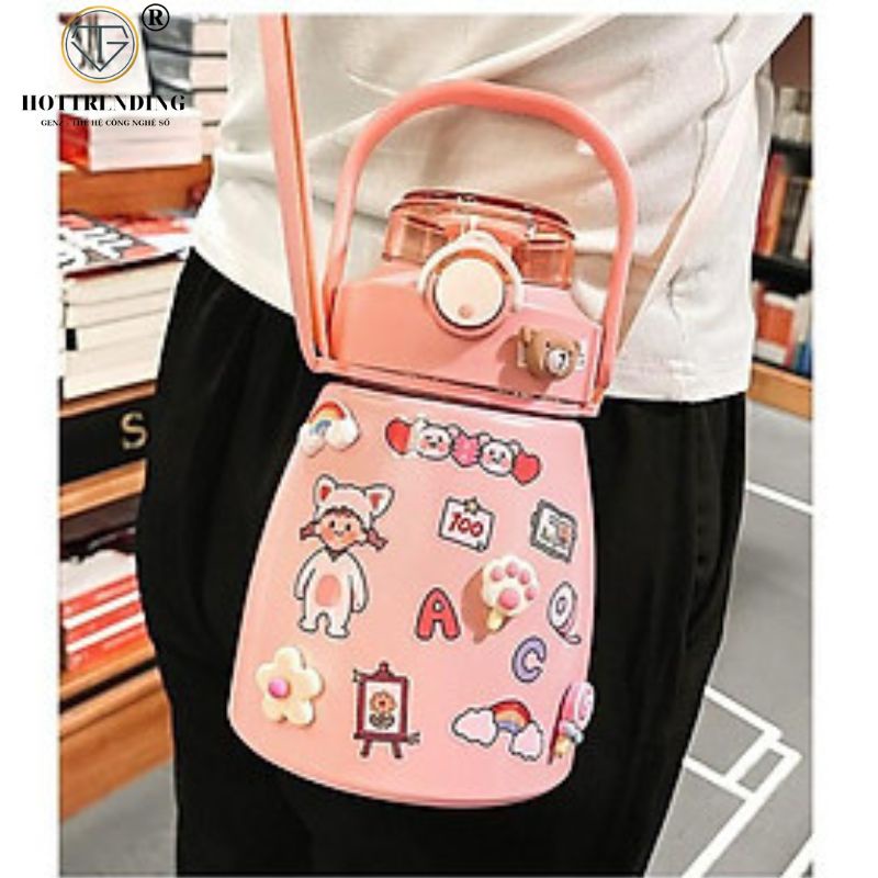 Bình nước giữ nhiệt cute có ống hút 850 ML, inox 304 không rỉ an toàn kèm sticker cute có dây đeo