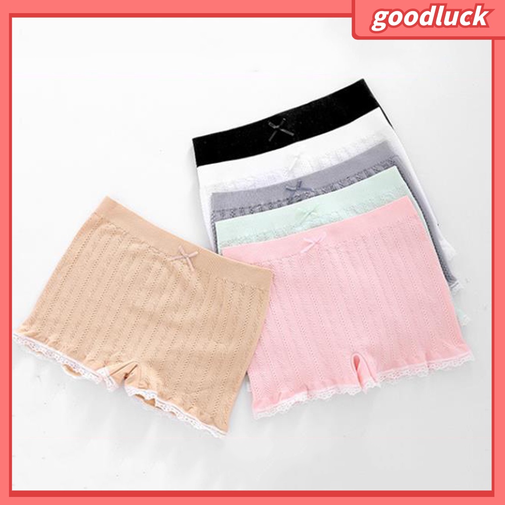 Quần short bảo hộ mặc trong váy viền ren gợi cảm cho nữ