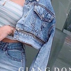 Áo khoác jean nữ cao cấp, áo khoác nữ croptop màu xanh trẻ trung chất liệu denim chuẩn shop T-fashion shop kn04