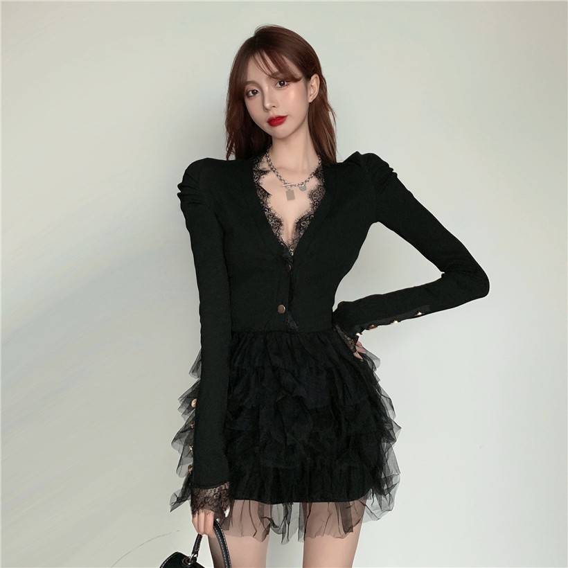 Đầm Tay Phồng Cổ Chữ V Phối Ren Xinh Xắn Dành Cho Nữ | BigBuy360 - bigbuy360.vn