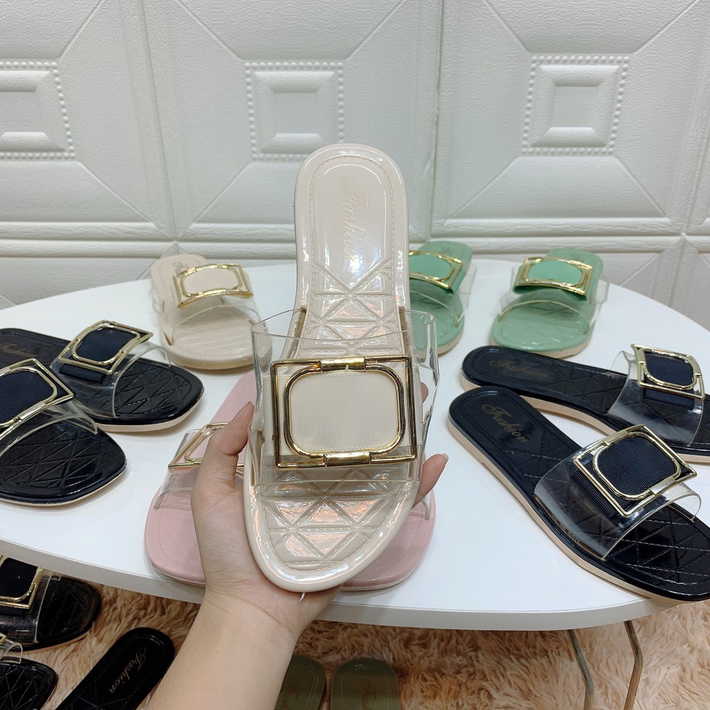 Xả hàng - Dép khóa vuông quai trong ulzzang 2A02