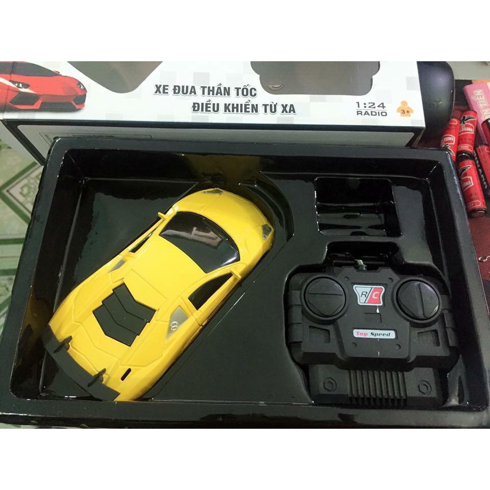 [ Dài 20cm ] xe đua điều khiển từ xa quà tặng từ Nutricare - đồ chơi xe ôtô đua tốc độ