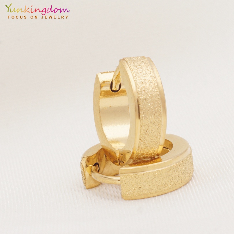 Khuyên Tai Tròn 9mm Bằng Thép Không Gỉ Màu Vàng Thời Trang Cho Nam Và Nữ