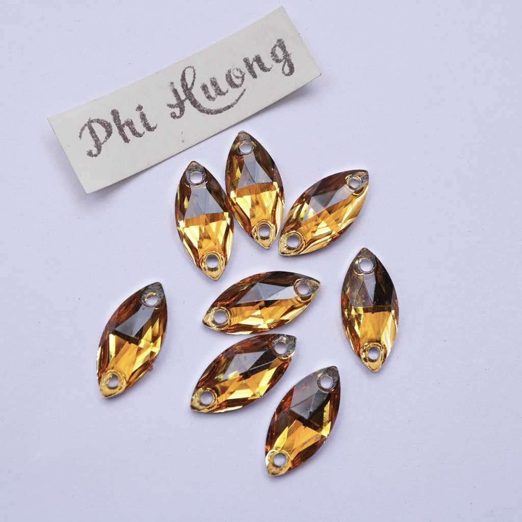 Gói 50 hạt nhựa hình lá 6x12mm, 7x15mm, 9x18mm kết áo, trang trí váy