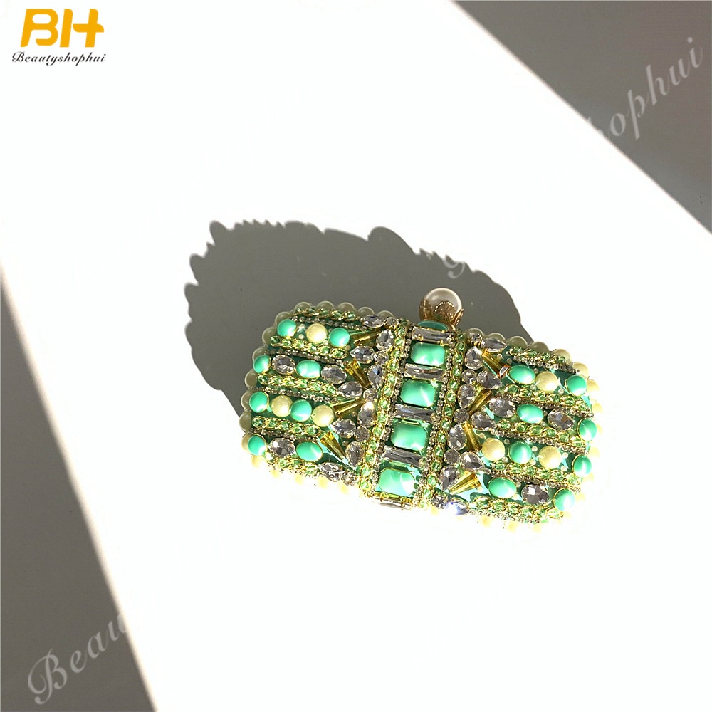 Ví Cầm Tay Thêu Họa Tiết Đính Ngọc Trai Giả Thời Trang Cho Nữ