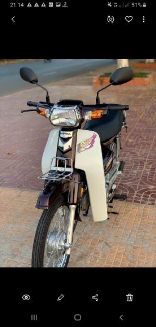 Pha chóa đèn xe Super Dream lồi luôn vành zin honda