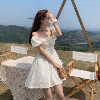 Váy Nữ Trễ Vai Tại Dáng 2 Kiểu Màu Trắng Tinh Khôi , Họa Tiết Xếp Ly Nhún Ngực Siêu Xinh - Winchois