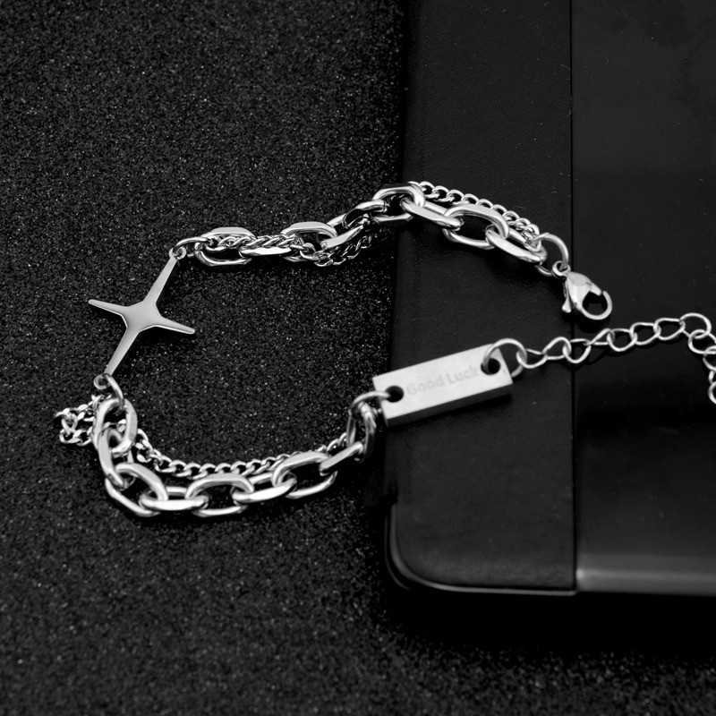 Vòng tay Goodluck, chất liệu titan không gỉ