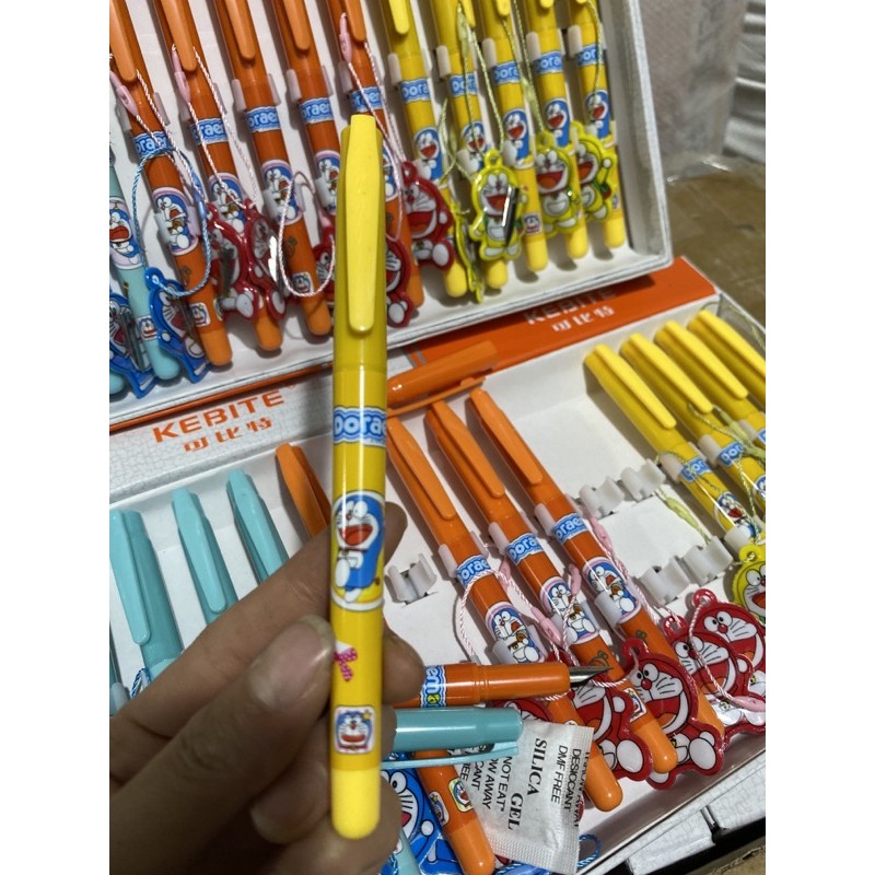 Sỉ bút máy 15 cây bút hình Doraemon