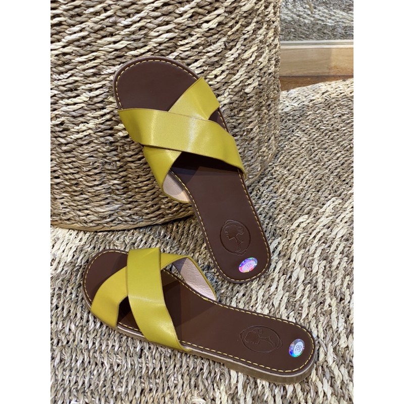Dép nữ quai chéo chất liệu da cao cấp size 35-43