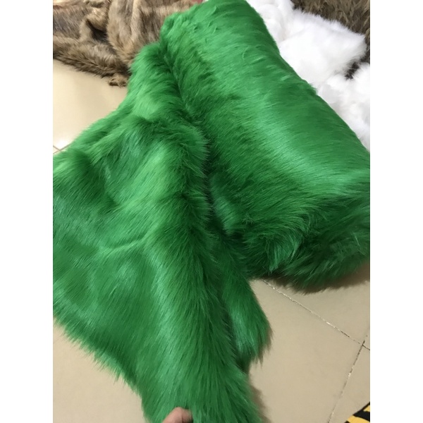 THẢM LÔNG TRẢI BÀN - LÓT SÀN MÀU XANH LÁ LÔNG DÀI