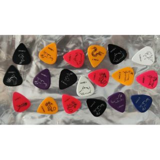 Phím pick đàn nhiều mẫu mã siêu lạ và đẹp. Size 0.71 đến 3.00 tại bình dương, đồng nai, sài gòn, thủ đức, bình thạnh