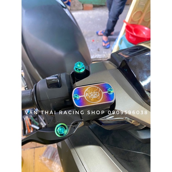 Ốc Tay Thắng Titan Gr5 Vario/Click 2017/2018/2019/2020