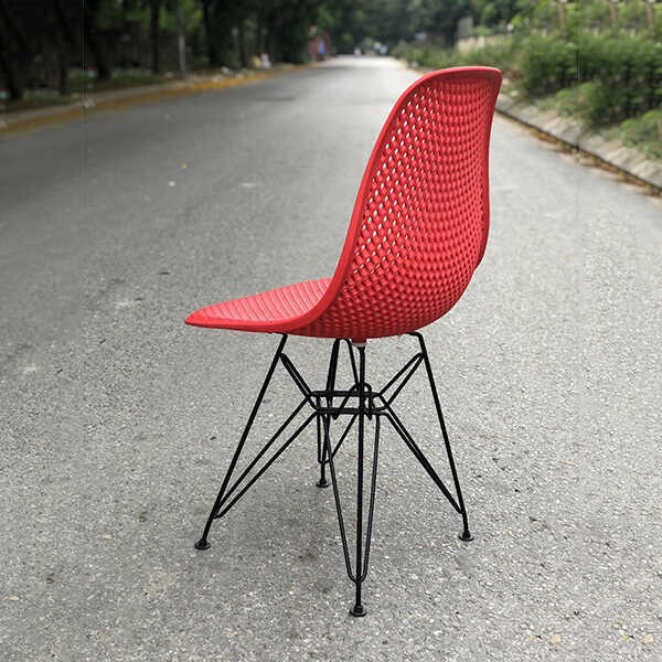 Ghế Eames lưng nhựa lỗ chân sắt