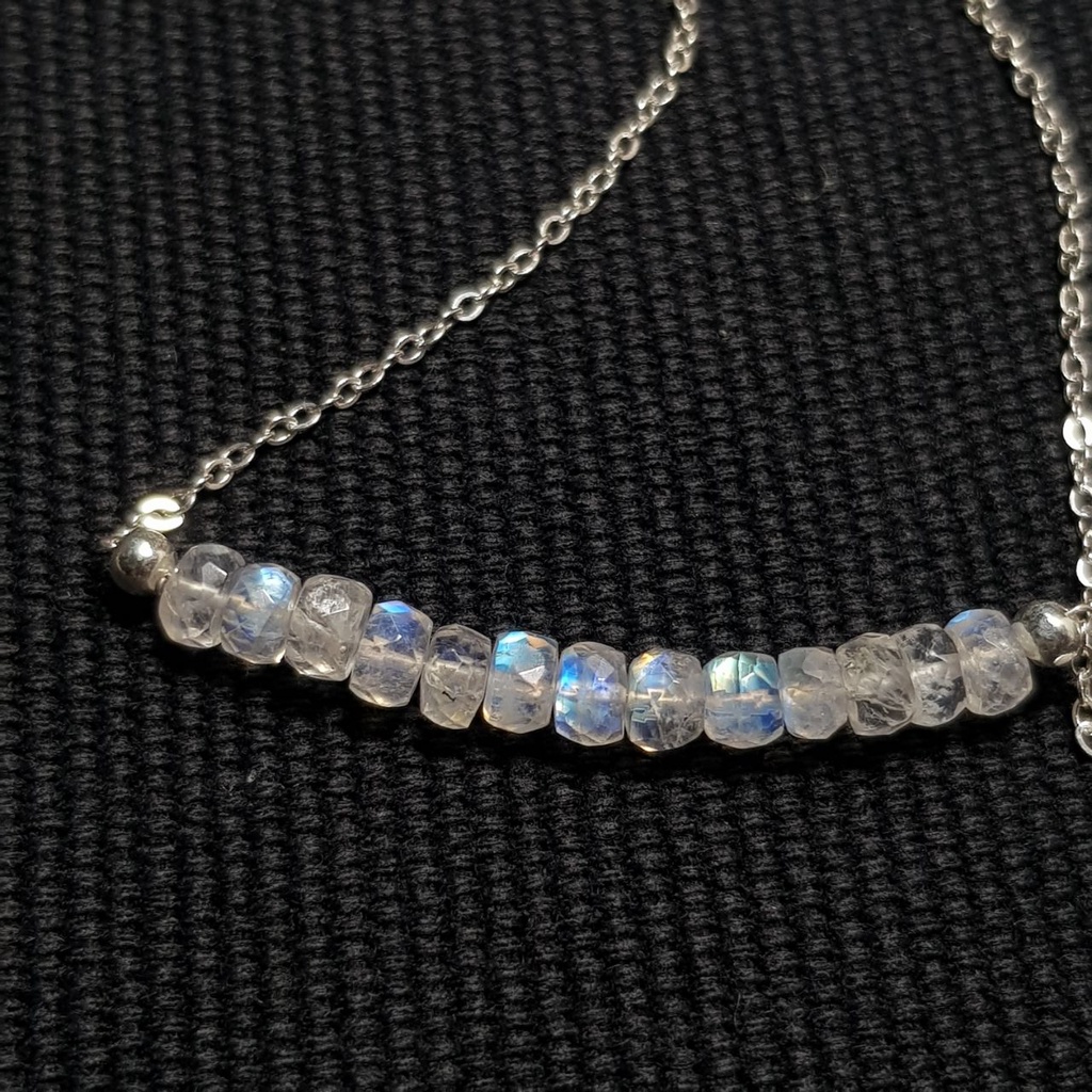 Vòng tay Moonstone 4A