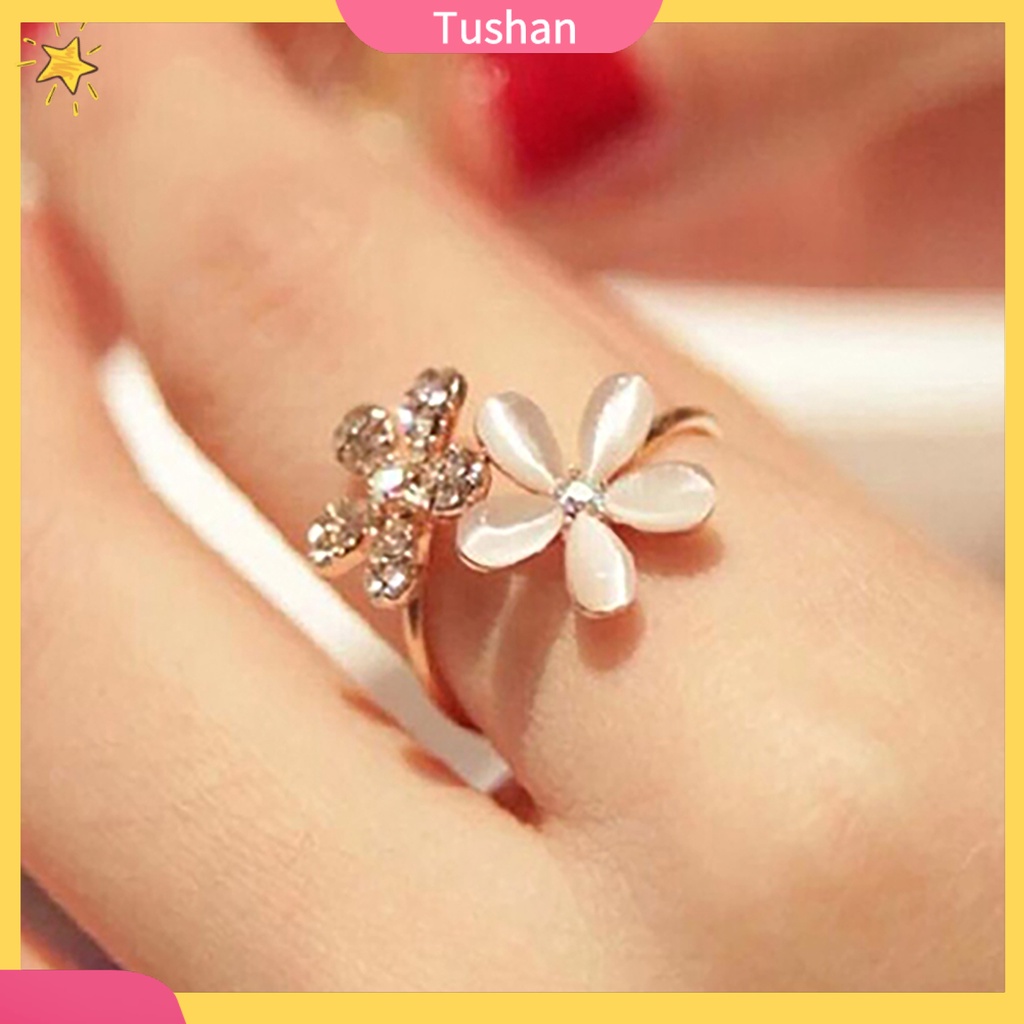 Nhẫn bóp hình hoa cúc đính đá dễ thương