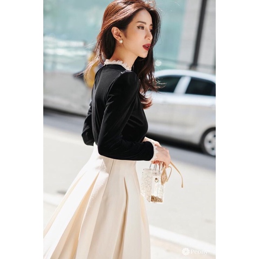 Áo nhung cổ bèo ngọc