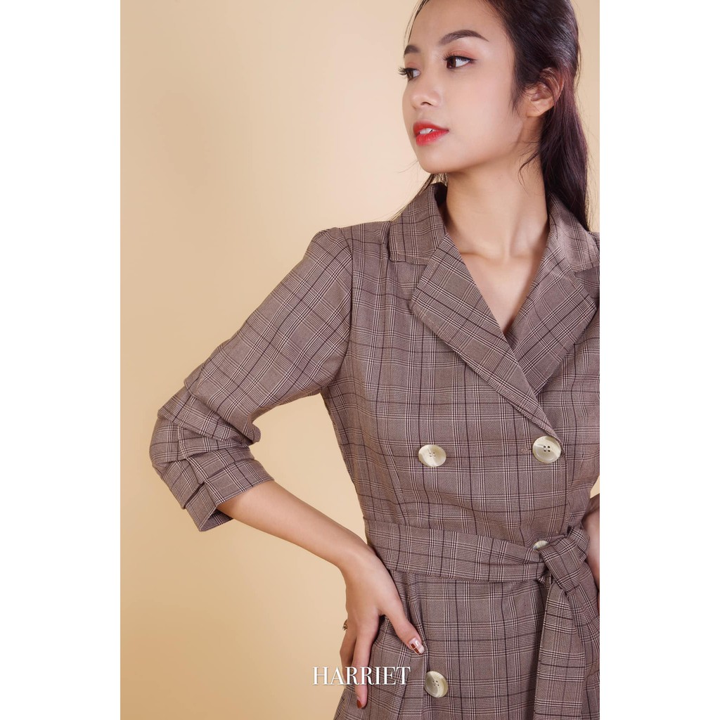Váy măng tô cổ vest đuôi cá London | BigBuy360 - bigbuy360.vn