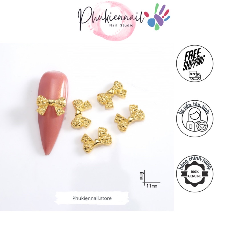 Charm nơ thắt giữa hình trái tim siêu xinh CH003