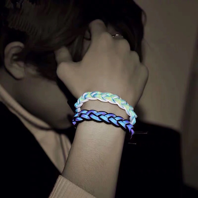 Vòng đeo tay nam nữ thời trang dây bện phản quang cực hot L028