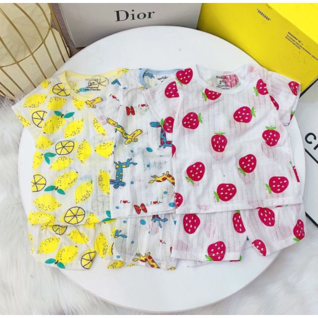 Bộ quần áo cotton CỘC TAY CÀI VAI thoáng mát cho bé (6-8KG) QATE240