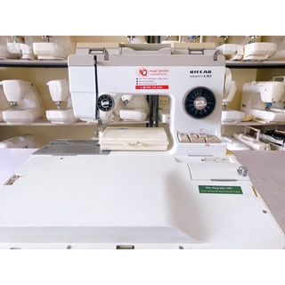 Máy may gia đình đa năng và thùa khuy đẹp -đều - khỏe RICCAR