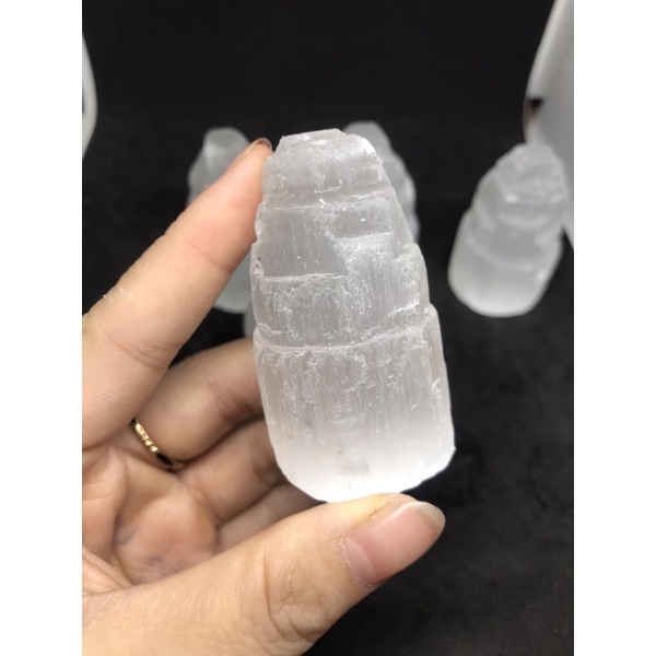 Tháp tầng Selenite