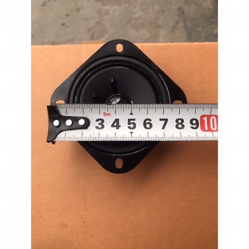 trép giấy vuông 6cm