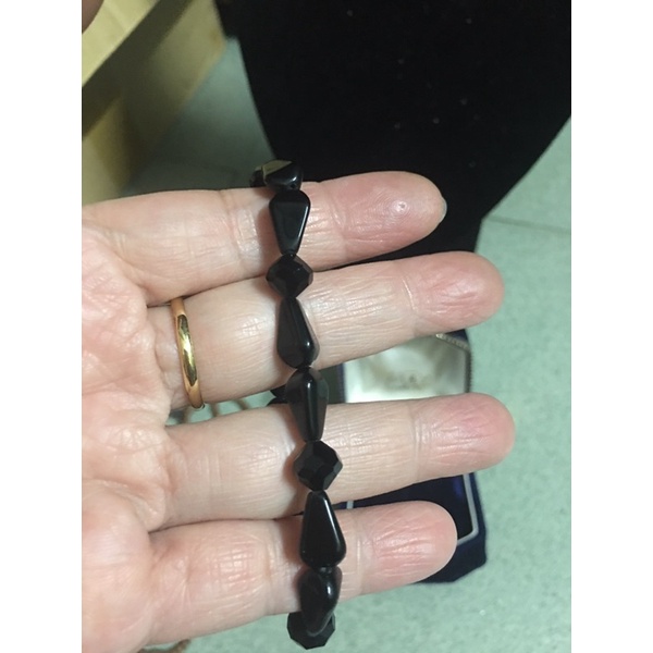 Vòng tay đá  đen si tuyển Nhật